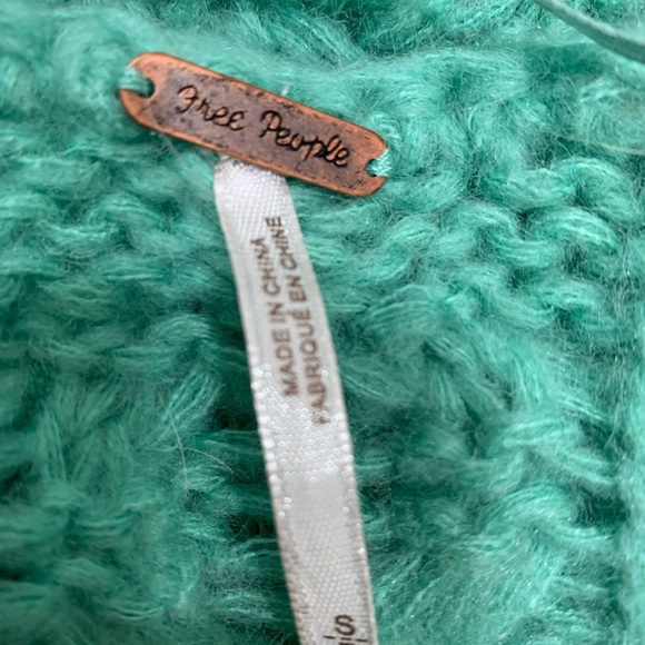 Free People Sweater - Picture 5 of 8